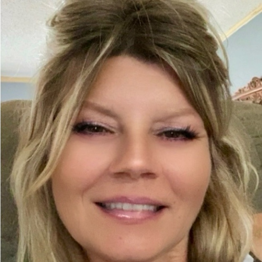 Meet your Posher, Paula